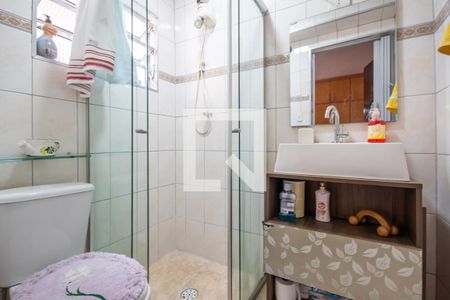 Banheiro da Suíte de casa à venda com 3 quartos, 350m² em Metalúrgicos, Osasco