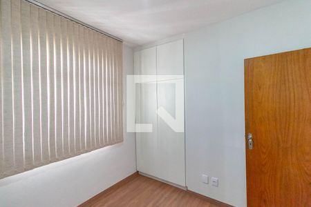 Quarto 2 de apartamento à venda com 3 quartos, 84m² em Estoril, Belo Horizonte