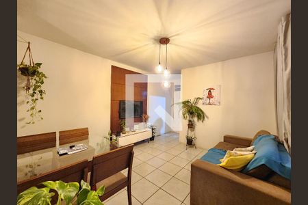 Sala de apartamento à venda com 2 quartos, 68m² em Santa Tereza, Belo Horizonte