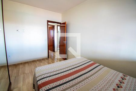 Quarto 1 de apartamento para alugar com 2 quartos, 75m² em Colônia Agrícola Sucupira, Brasília