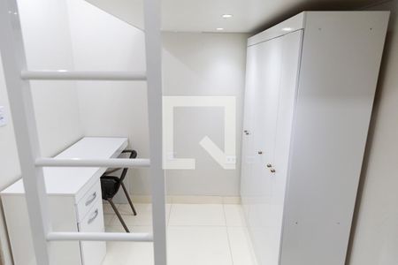 Sala / Quarto de apartamento para alugar com 1 quarto, 15m² em Vila Augusta, Guarulhos