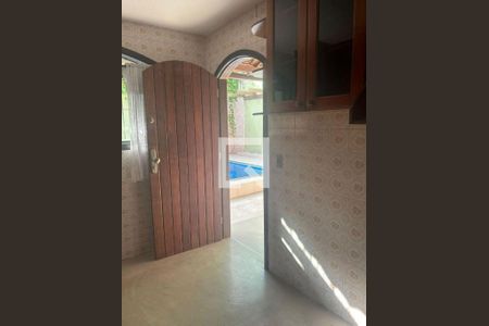 Casa à venda com 3 quartos, 146m² em Itaipu, Niterói