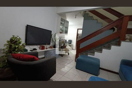 Casa à venda com 3 quartos, 190m² em Itaipu, Niterói