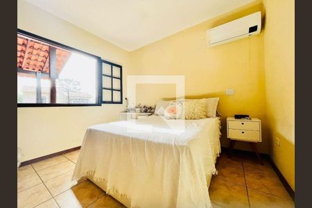 Casa à venda com 3 quartos, 170m² em Engenho do Mato, Niterói