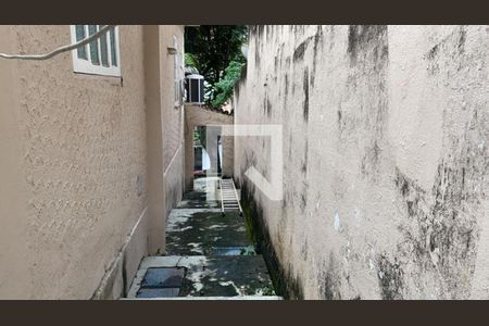 Casa à venda com 3 quartos, 100m² em Pé Pequeno, Niterói