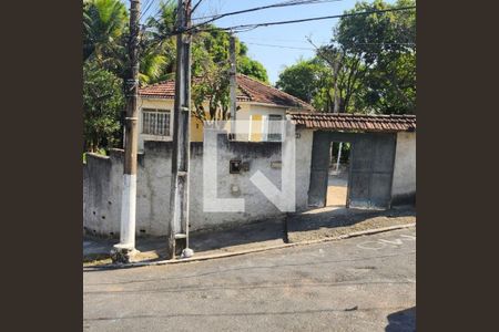 Casa à venda com 3 quartos, 90m² em São Lourenço, Niterói