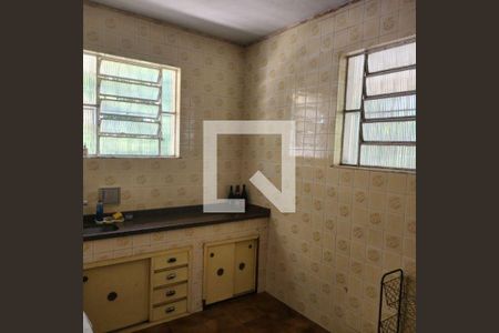 Casa à venda com 3 quartos, 90m² em São Lourenço, Niterói