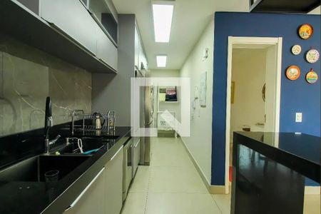 Apartamento à venda com 3 quartos, 133m² em Parque São Jorge, São Paulo