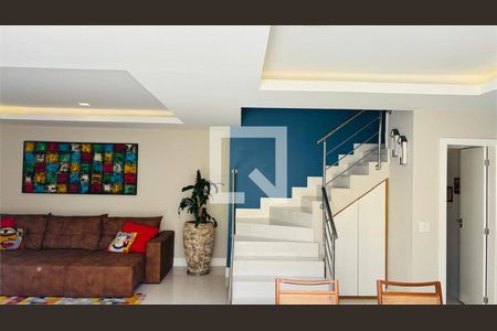 Casa à venda com 4 quartos, 300m² em Recreio dos Bandeirantes, Rio de Janeiro