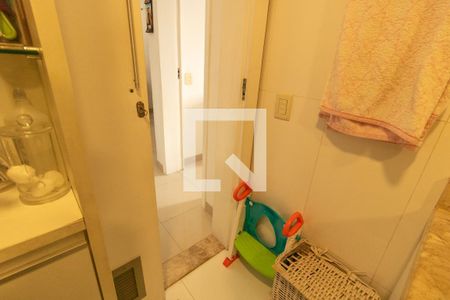 Banheiro de apartamento à venda com 1 quarto, 51m² em Vila Isabel, Rio de Janeiro