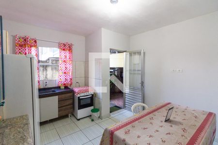 Cozinha de casa à venda com 4 quartos, 184m² em Santo Antônio, Osasco