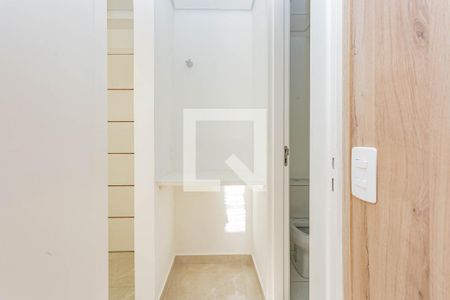 Banheiro de apartamento para alugar com 1 quarto, 34m² em Vila Nair, São Paulo