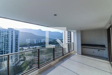 Varanda de apartamento à venda com 4 quartos, 160m² em Barra da Tijuca, Rio de Janeiro