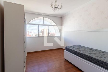 Quarto 1 de apartamento para alugar com 4 quartos, 200m² em Água Verde, Curitiba