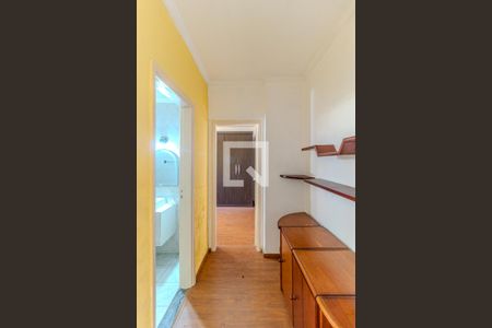 Corredor de apartamento para alugar com 1 quarto, 63m² em Higienópolis, São Paulo