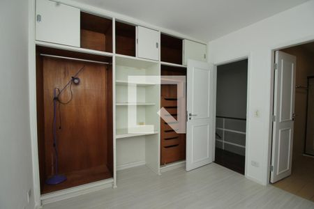 Quarto 1 de apartamento para alugar com 2 quartos, 100m² em Jardim Londrina, São Paulo