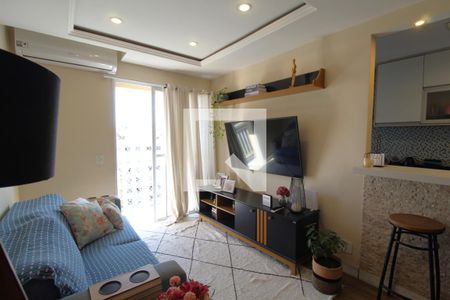 Sala de apartamento à venda com 2 quartos, 54m² em Freguesia (jacarepaguá), Rio de Janeiro