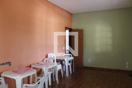 Sala de casa à venda com 4 quartos, 244m² em Dom Silverio, Belo Horizonte
