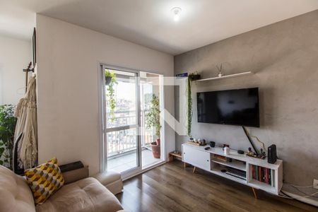 Sala de TV de apartamento para alugar com 2 quartos, 71m² em Vila Boa Vista, Barueri