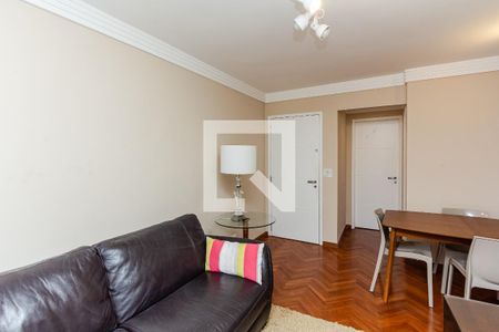 Sala de apartamento para alugar com 3 quartos, 67m² em Indianópolis, São Paulo