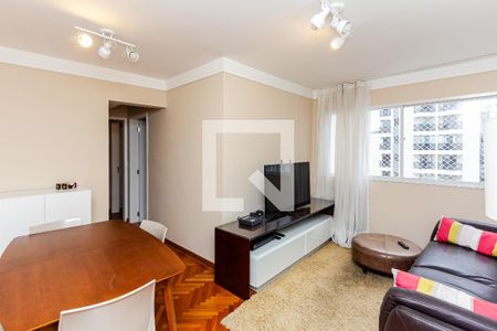 Sala de apartamento para alugar com 3 quartos, 67m² em Indianópolis, São Paulo