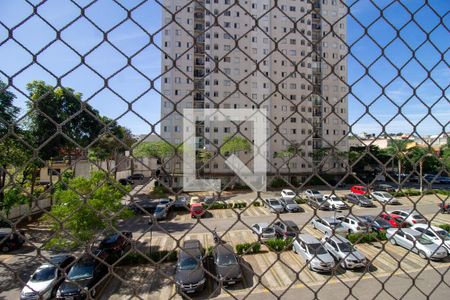 Vista da Sacada de apartamento à venda com 3 quartos, 56m² em Jardim Cocaia, Guarulhos
