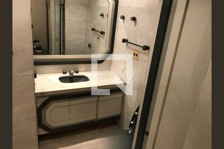 Apartamento à venda com 3 quartos, 269m² em Santa Cecilia, São Paulo