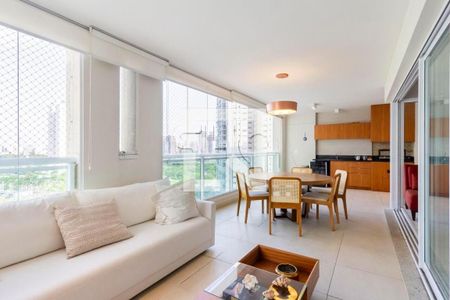Apartamento à venda com 4 quartos, 241m² em Água Branca, São Paulo