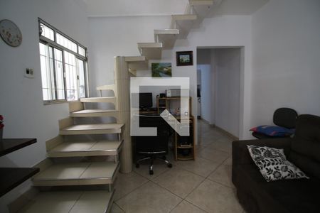 Sala de casa à venda com 2 quartos, 180m² em Jardim Tietê, São Paulo