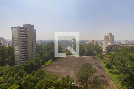 Apartamento à venda com 3 quartos, 167m² em Vila Suzana, São Paulo