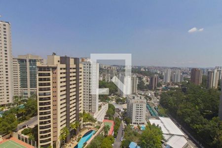 Apartamento à venda com 4 quartos, 176m² em Vila Suzana, São Paulo