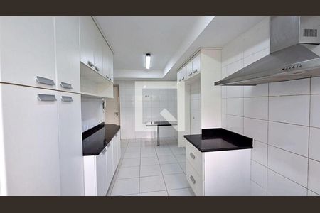 Apartamento à venda com 3 quartos, 138m² em Vila Andrade, São Paulo