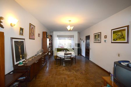 Sala de casa à venda com 3 quartos, 201m² em Vila Marari, São Paulo