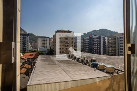 Quarto vista da janela de apartamento à venda com 1 quarto, 40m² em Botafogo, Rio de Janeiro