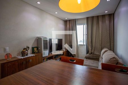 Sala de apartamento à venda com 2 quartos, 44m² em Canhema, Diadema