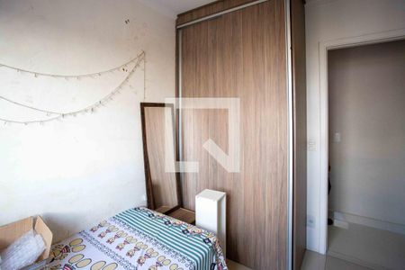 Quarto 1 de apartamento à venda com 2 quartos, 44m² em Canhema, Diadema