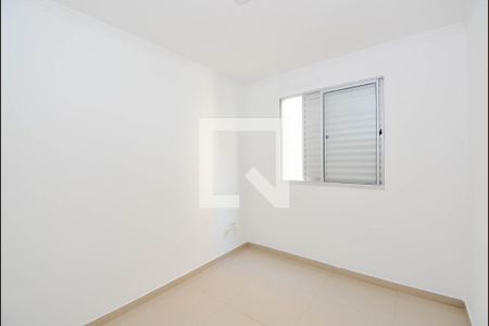 Quarto 2 de apartamento para alugar com 2 quartos, 43m² em Vila Izabel, Guarulhos