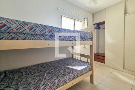 Quarto de apartamento para alugar com 2 quartos, 77m² em Pitangueiras, Guarujá