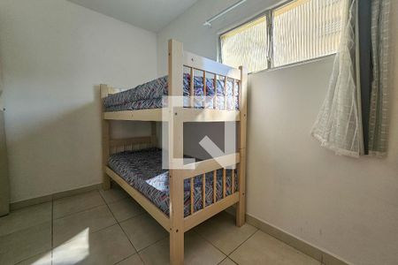 Quarto de apartamento para alugar com 2 quartos, 77m² em Pitangueiras, Guarujá