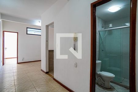 Sala  de apartamento para alugar com 1 quarto, 50m² em Piratininga, Niterói