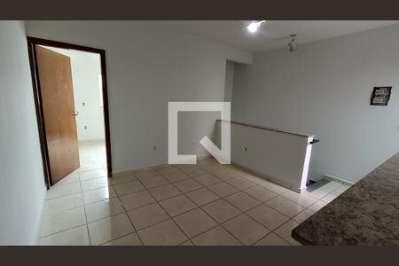 Sala de casa para alugar com 2 quartos, 75m² em Jardim Sao Lourenzo, Sorocaba