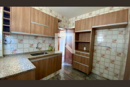Cozinha de apartamento à venda com 3 quartos, 120m² em Gutierrez, Belo Horizonte