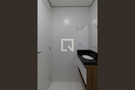 Banheiro  de kitnet/studio para alugar com 1 quarto, 27m² em Tatuapé, São Paulo