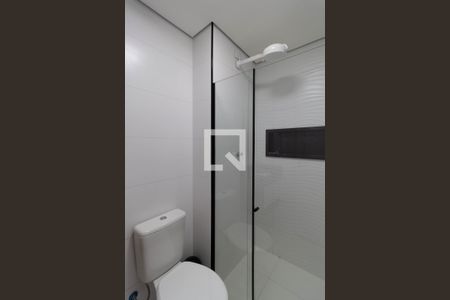 Banheiro  de kitnet/studio para alugar com 1 quarto, 27m² em Tatuapé, São Paulo