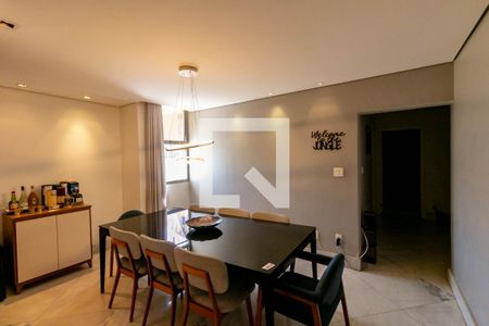 Apartamento para alugar com 4 quartos, 195m² em Santa Lúcia, Belo Horizonte