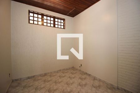 Quarto de casa de condomínio para alugar com 4 quartos, 180m² em Colônia Agrícola Samambaia, Brasília