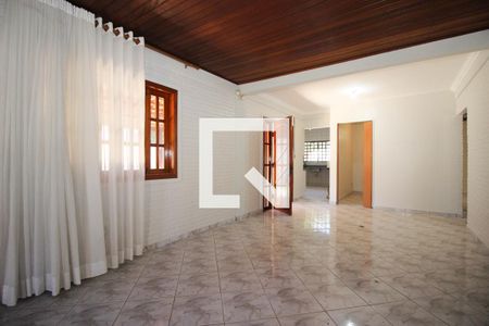 Sala de casa de condomínio para alugar com 4 quartos, 180m² em Colônia Agrícola Samambaia, Brasília