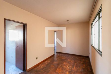 Sala de apartamento para alugar com 3 quartos, 72m² em Salgado Filho, Belo Horizonte