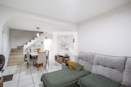 Sala de casa à venda com 4 quartos, 125m² em Santo Antônio, Osasco