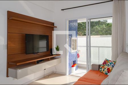Sala de apartamento para alugar com 2 quartos, 72m² em Itacorubi, Florianópolis